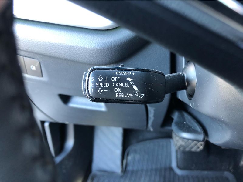 Škoda Octavia Combi 2.0 TDi DSG 7st. STYLE - fotka 17 z 29
