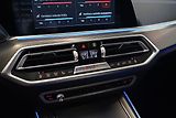 BMW X5 M50d, M Professional, Masáž - náhled 44