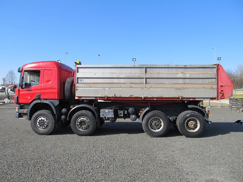 Scania Ostatní (2003) DC 1201 8x6 sklápěč - fotka 28 z 59
