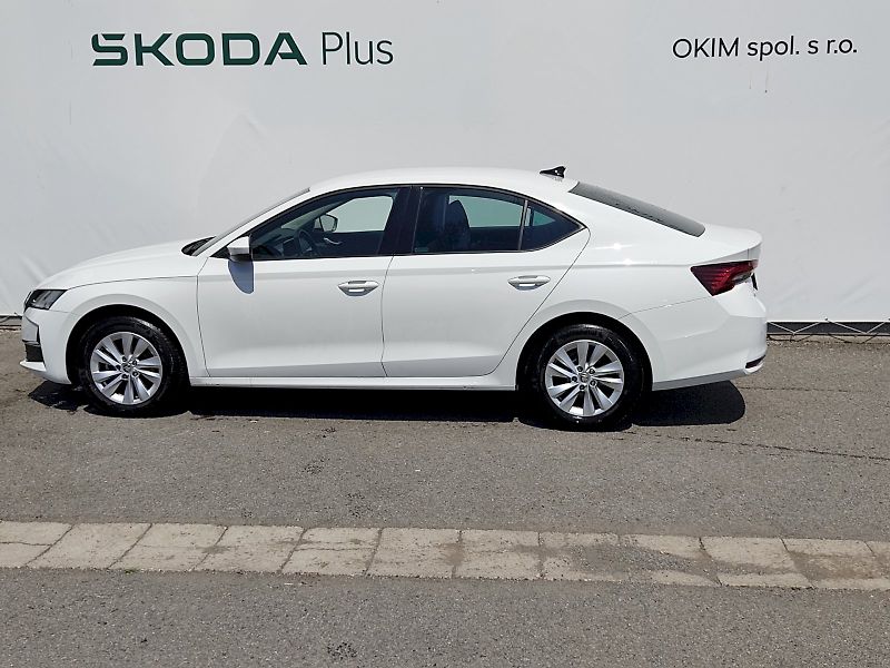 Škoda Octavia (2024) Selection 1,5 Tsi 110 Kw - fotka 3 z 37