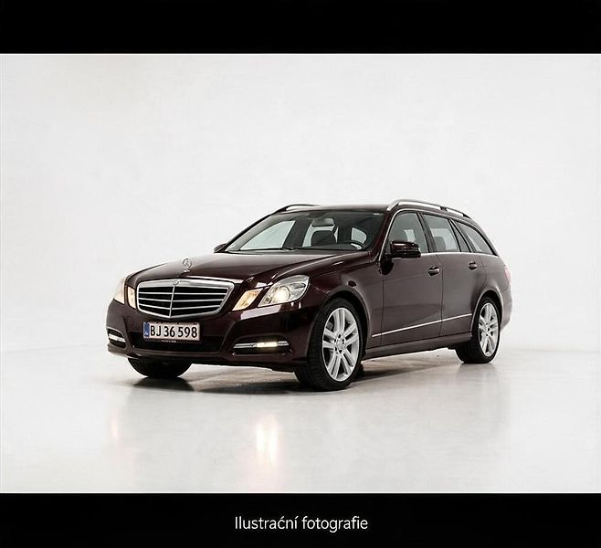 Mercedes-Benz Třídy E 220 CDI BlueEFFICIENCY 7GTRON. - fotka 5 z 5