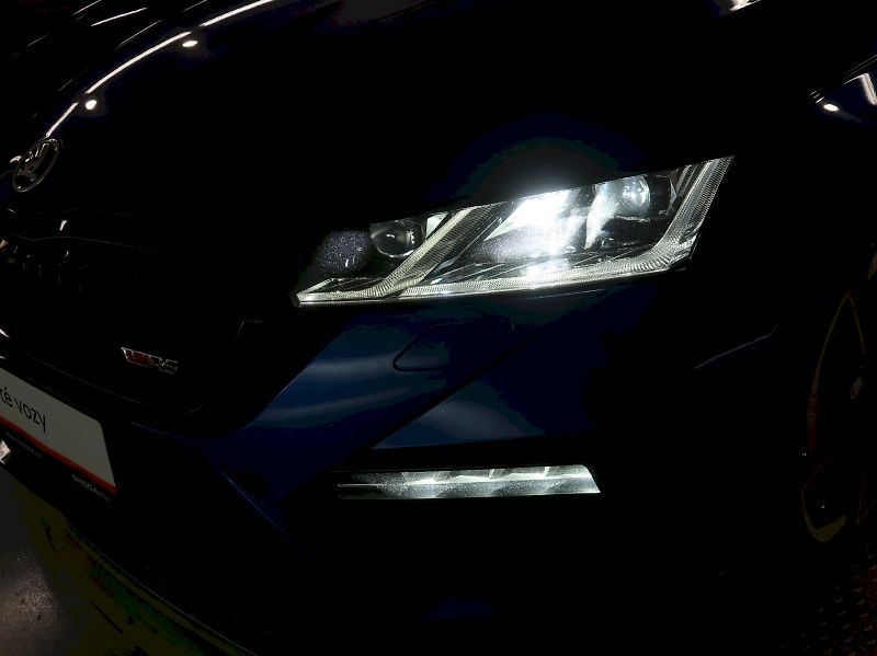 Škoda Octavia (2020) RS 180KW DSG CANTON TAŽNÉ - fotka 6 z 31