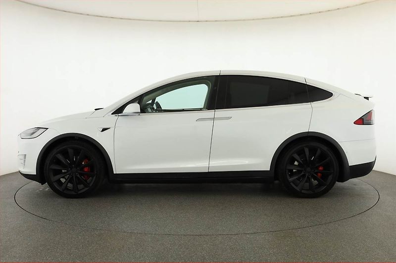 Tesla Model X (2017) P100D, SoH 92% - fotka 3 z 25