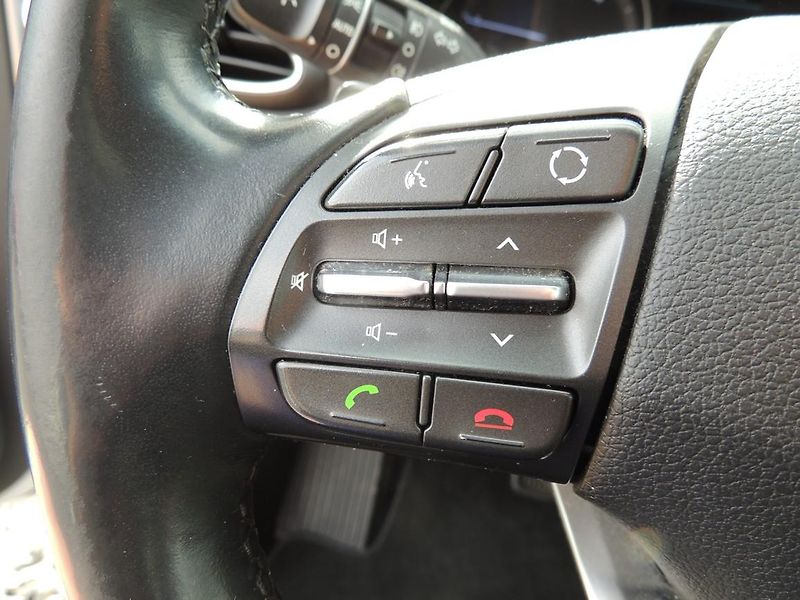 Hyundai i30 (2019) Combi 1.6CRDi,100kw,automat,ČR - fotka 29 z 52