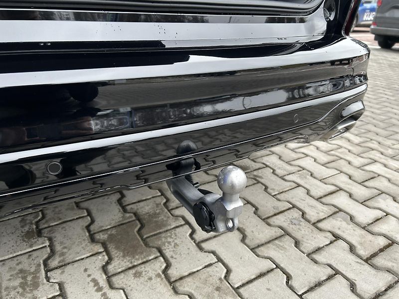 Ford Kuga ST-Line X 2.5 PHEV 134 kW - fotka 10 z 44