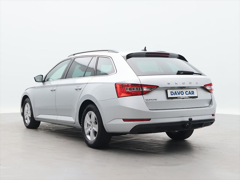 Škoda Superb 2.0 TDI 110kW DSG LED 1Maj DPH - fotka 5 z 26