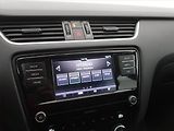 Škoda Octavia (2018) 1.5 TSI, Serv.kniha, Tempomat - náhled 12