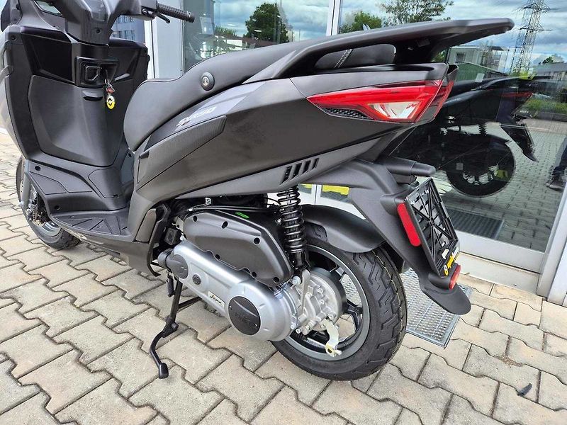 Aprilia SXR 50 (2026) SXR Sport 50 - fotka 12 z 19