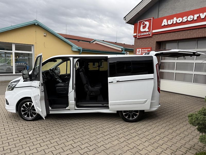 Ford Tourneo Custom (2018) SPORT - 2,0TDCi - 125kw - fotka 17 z 69