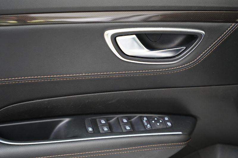 Renault Talisman - fotka 12 z 24