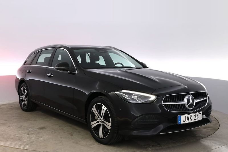 Mercedes-Benz Třídy C 300e Avantgarde Premium 360 - fotka 2 z 26
