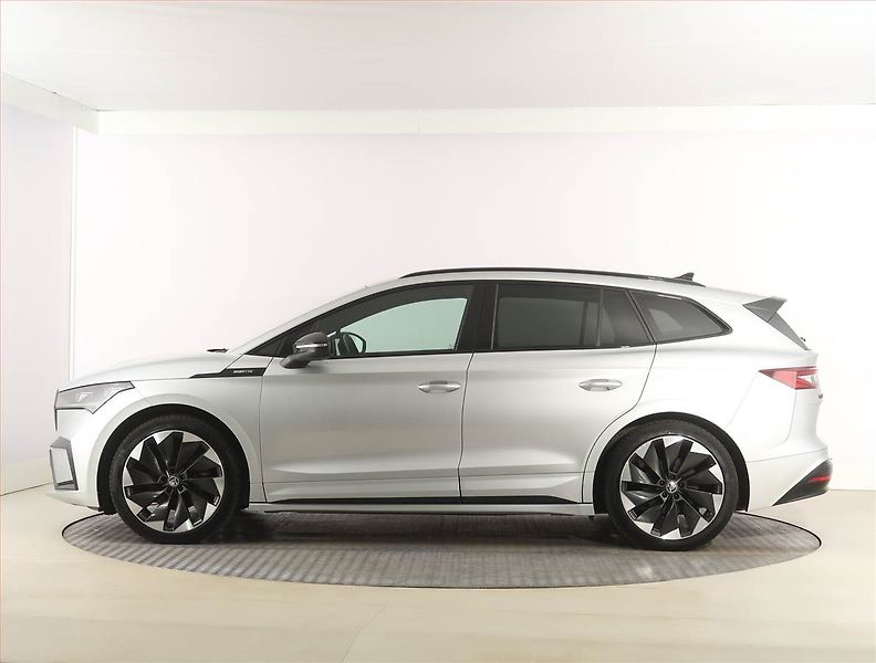 Škoda Enyaq (2021) Sportline iV 60 (62 kWh) - fotka 3 z 27