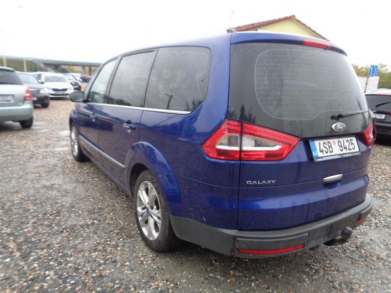 Ford Galaxy 2,0 TDCI - fotka 7 z 19