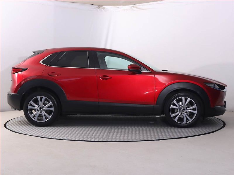 Mazda CX-30 (2019) Skyactiv-G 2.0 - fotka 6 z 22