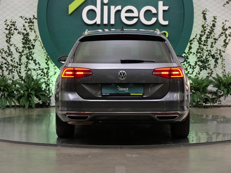 Volkswagen Passat - fotka 6 z 23