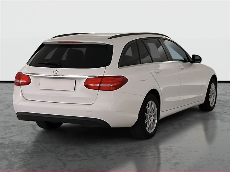 Mercedes-Benz Třídy C (2017) C 180, Automat, Kůže, Navi - fotka 5 z 23