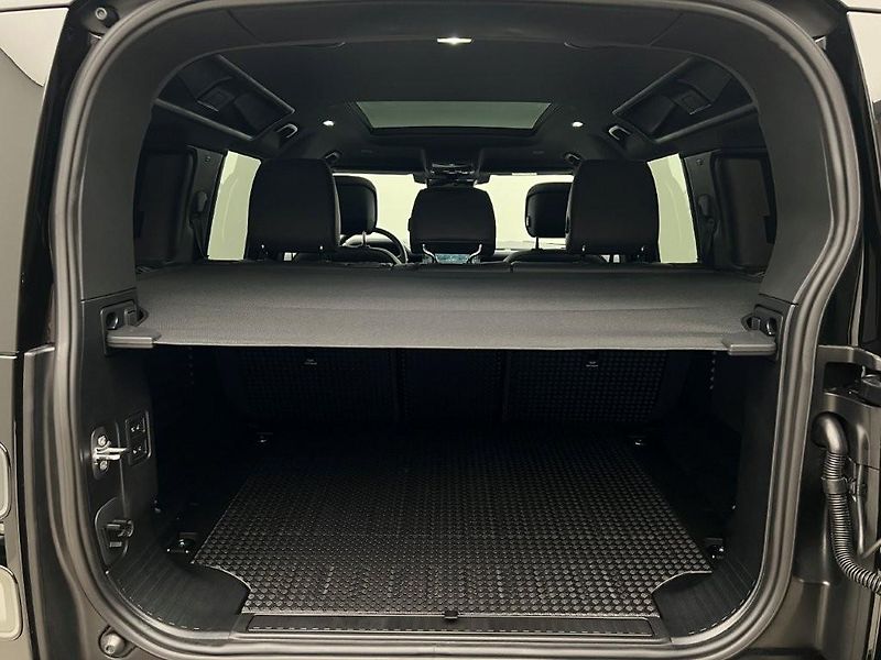Land Rover Defender (2026) 110 D350 X-DYNAMIC HSE AWD Aut - fotka 47 z 48