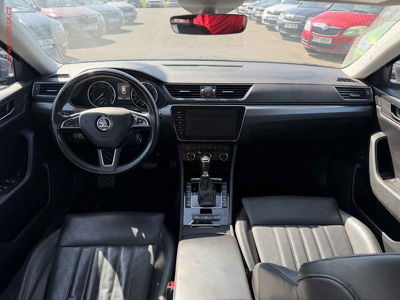 Škoda Superb (2018) 2.0 TDI, ČR, Style, DSG, kůže - fotka 8 z 18
