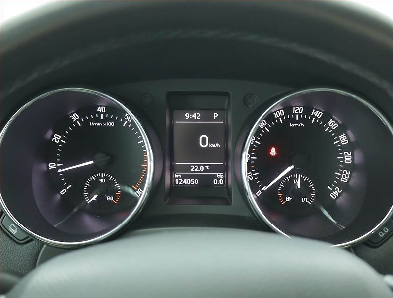 Škoda Yeti (2014) Ambition 1.4 TSI, Automat - fotka 11 z 16