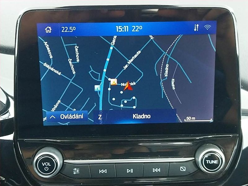 Ford Fiesta (2020) 1.0 EcoBoost, Navi, Xenony - fotka 19 z 20
