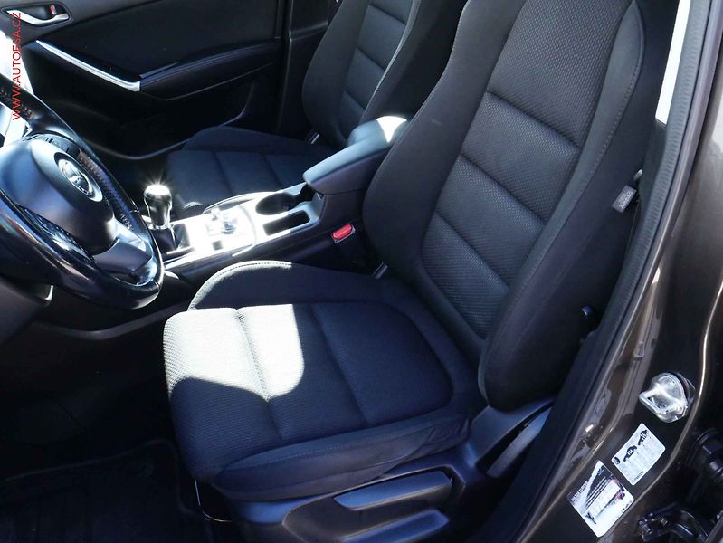 Mazda CX-5 (2015) 2.0 Skyactiv-G, 2.maj, STK7 - fotka 9 z 16