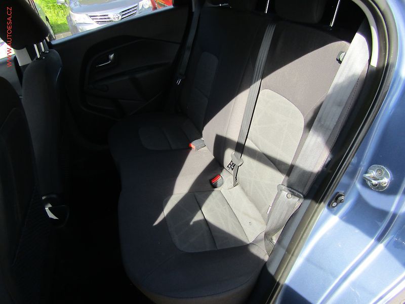 Kia Rio (2016) 1.3i, ČR, AC, STK2/28 - fotka 10 z 13