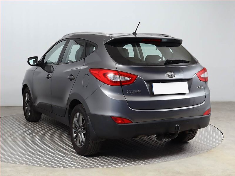 Hyundai ix35 (2013) 2.0 GDI, Serv.kniha, Kůže - fotka 4 z 16