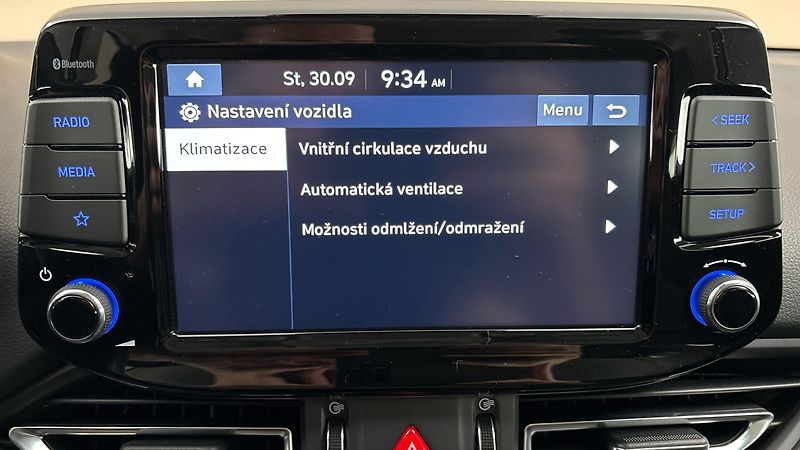 Hyundai i30 1.0 T-GDI Smart Kombi - fotka 26 z 27