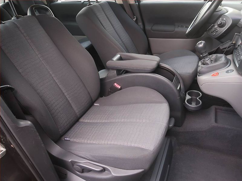 Renault Scénic (2007) 1.6 16V, po STK, Tažné - fotka 9 z 17