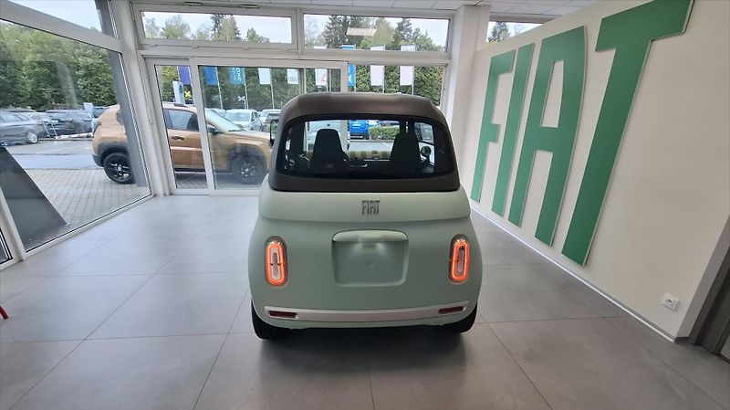 Fiat Topolino (2026) Dolce Vita  L6e - od 15 let - fotka 4 z 9