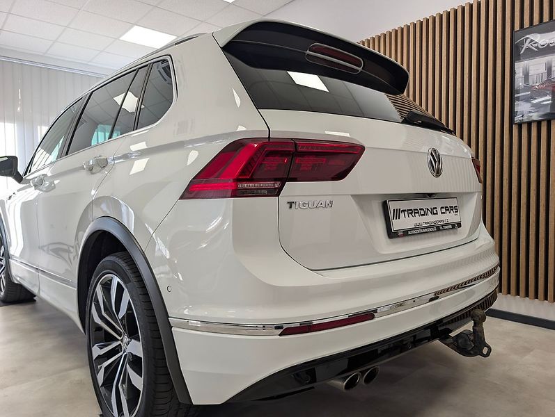 Volkswagen Tiguan 2.0 TDI 4X4 R-LINE - fotka 8 z 27