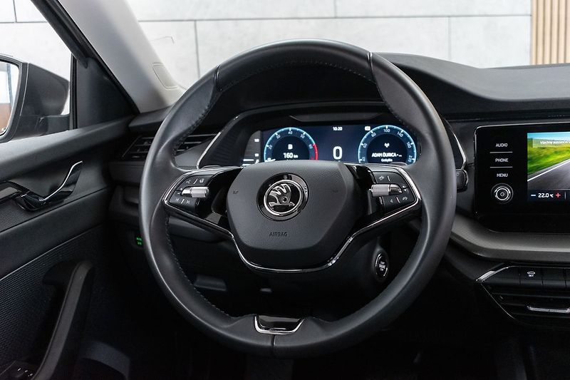 Škoda Octavia 1.5 TSI e-TEC*TAŽNÉ*DPH*ČR 1.M - fotka 16 z 37