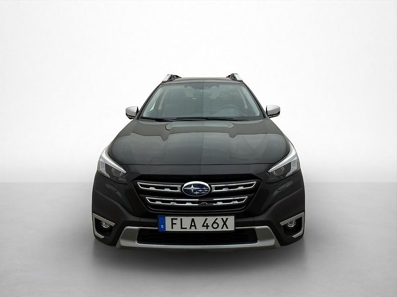 Subaru Outback 2.5i 4WD Touring + tažné - fotka 2 z 32