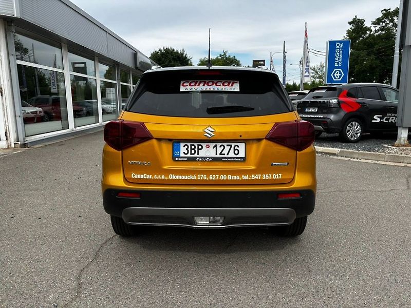 Suzuki Vitara 4x4 automat Elegance - fotka 6 z 11