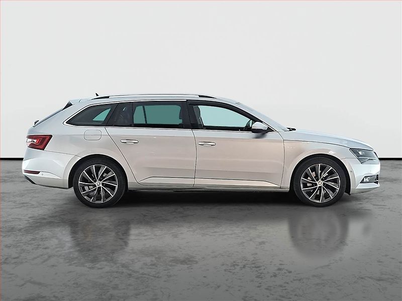 Škoda Superb (2016) 2.0 TDI, Automat, Kůže, Navi - fotka 6 z 26