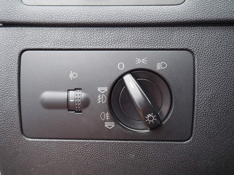 Škoda Fabia (2007) 1.4i, 1. Maj ČR - fotka 18 z 36