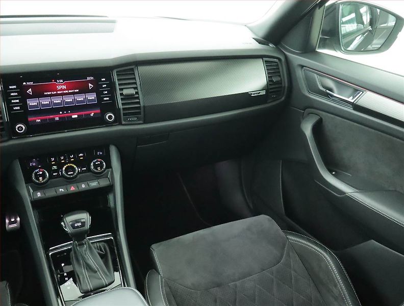 Škoda Kodiaq (2020) Sportline 1.5 TSI - fotka 8 z 20