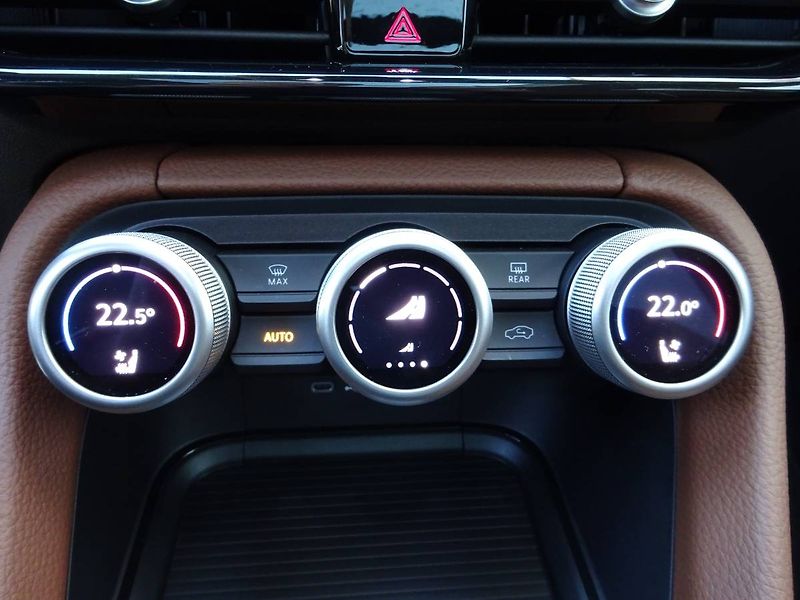 Škoda Kodiaq (2024) 2,0TDi /142kW DSG 4x4 Exclusiv - fotka 23 z 27