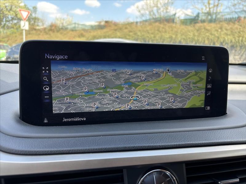 Lexus RX 2,0 i 175kW AT 4x4 Limited edi - fotka 18 z 47