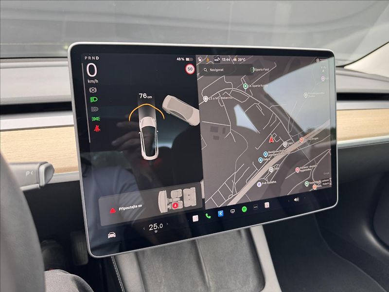 Tesla Model 3 LR REFRESH 4WD 82kWh - fotka 29 z 32