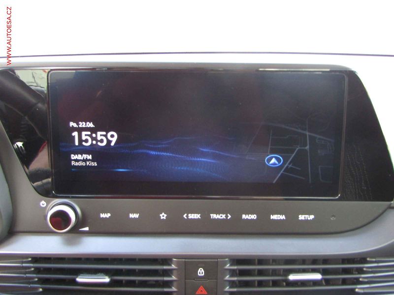 Hyundai i20 (2024) 1.2CVVT, 1.maj,ČR, STK8/28 - fotka 15 z 22