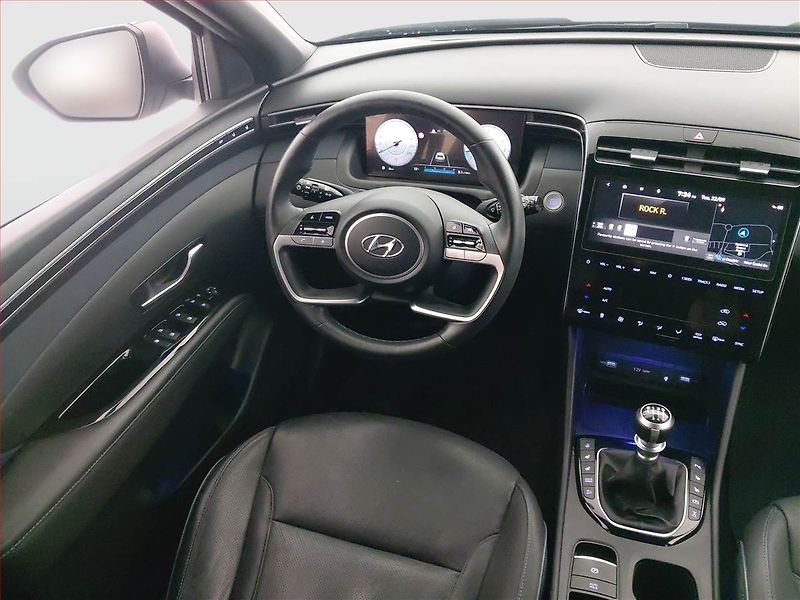 Hyundai Tucson (2021) 1.6 T-GDI - fotka 7 z 17