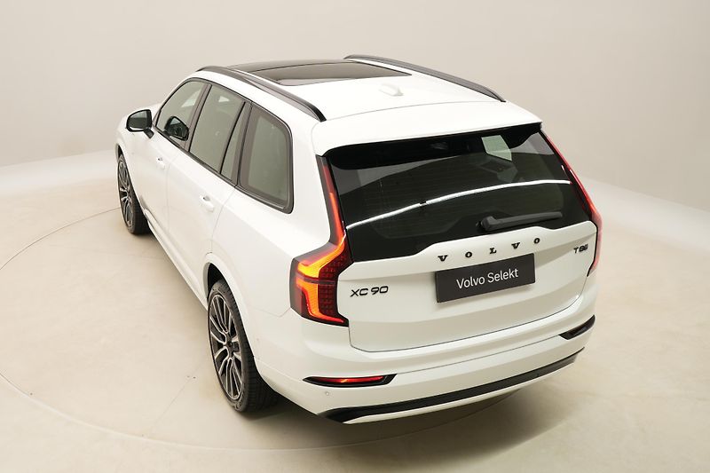 Volvo XC90 T8 RECHARGE BLACK EDITION 7m - fotka 18 z 72