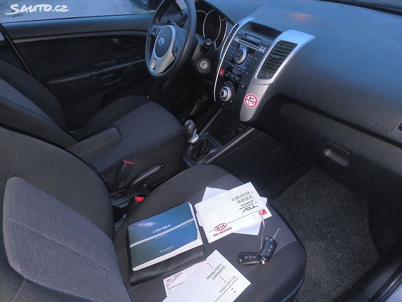 Kia Venga PĚKNÁ,90KM,1MAJ84LET,SERVISKA, - fotka 9 z 25