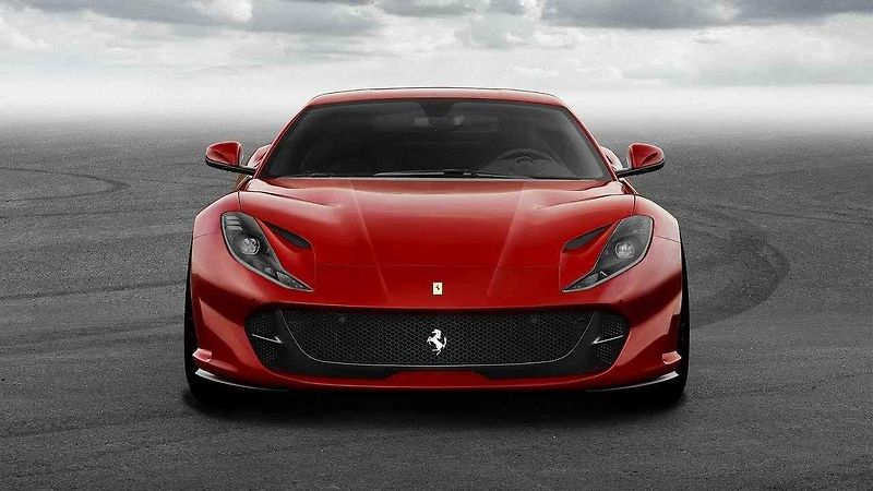 Ferrari 812 Superfast.