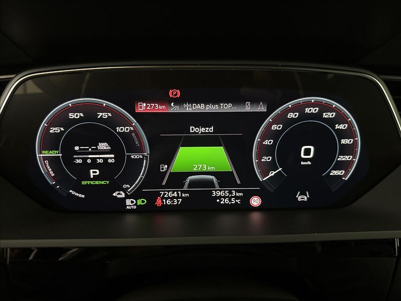 Audi e-tron S-Line Digital LED Záruka - fotka 27 z 49