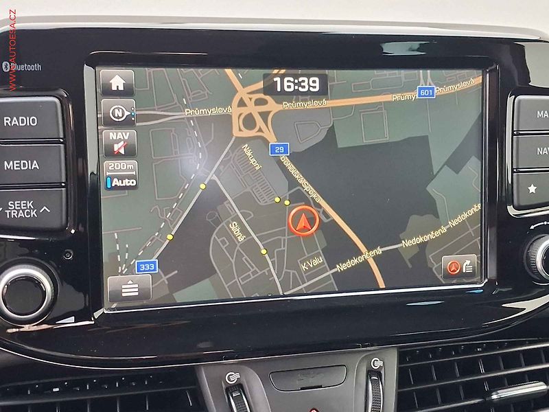Hyundai i30 (2017) 1.4 T-GDi, 2.maj,ČR, Style - fotka 18 z 21