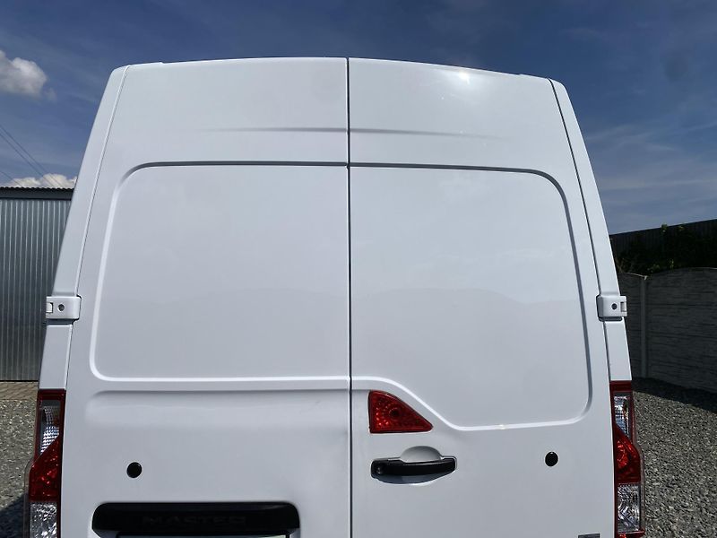 Renault Master 2.3DCi 145PS CZ DPH 99TKM TOP! - fotka 40 z 145