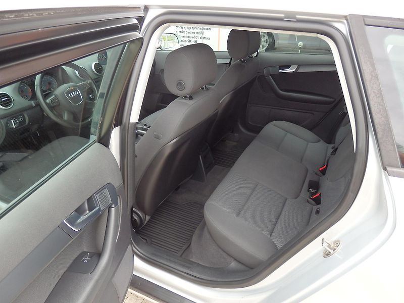 Audi A3 SPORTBACK 1.4 TFSI 6x AIRBAG - fotka 7 z 16
