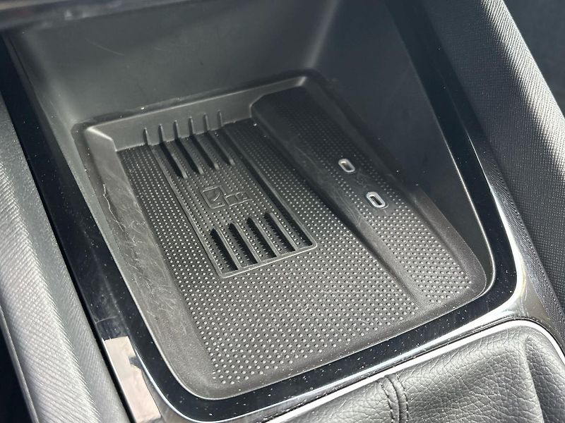 Škoda Octavia Selection - fotka 27 z 29